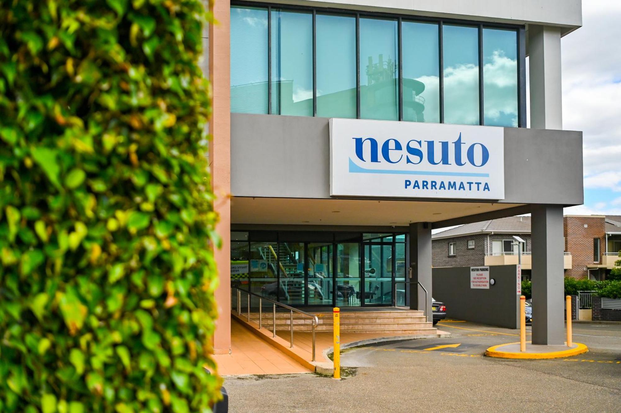 Апарт отель Nesuto Parramatta Сидней Экстерьер фото